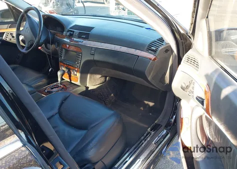 2004 Mercedes-Benz S 500 из США, поврежденный, VIN WDBNG75J04A398370